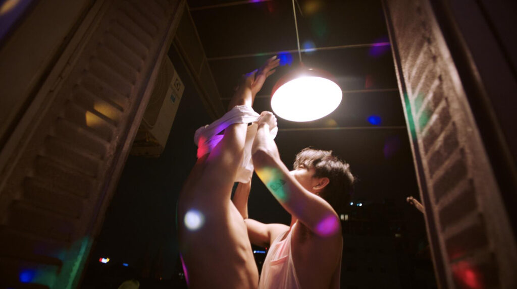 Cùng sống, cùng yêu với HIV